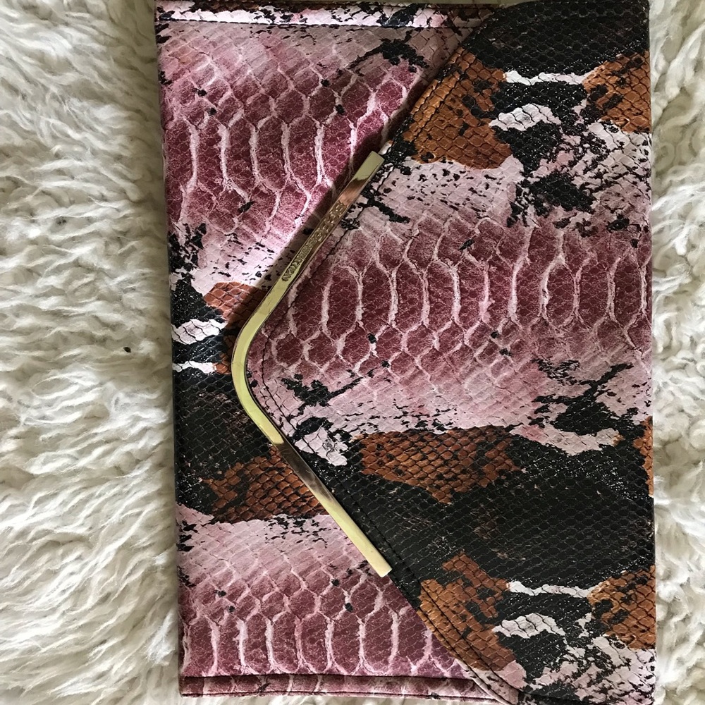 Bcbgeneration Clutch - image 1